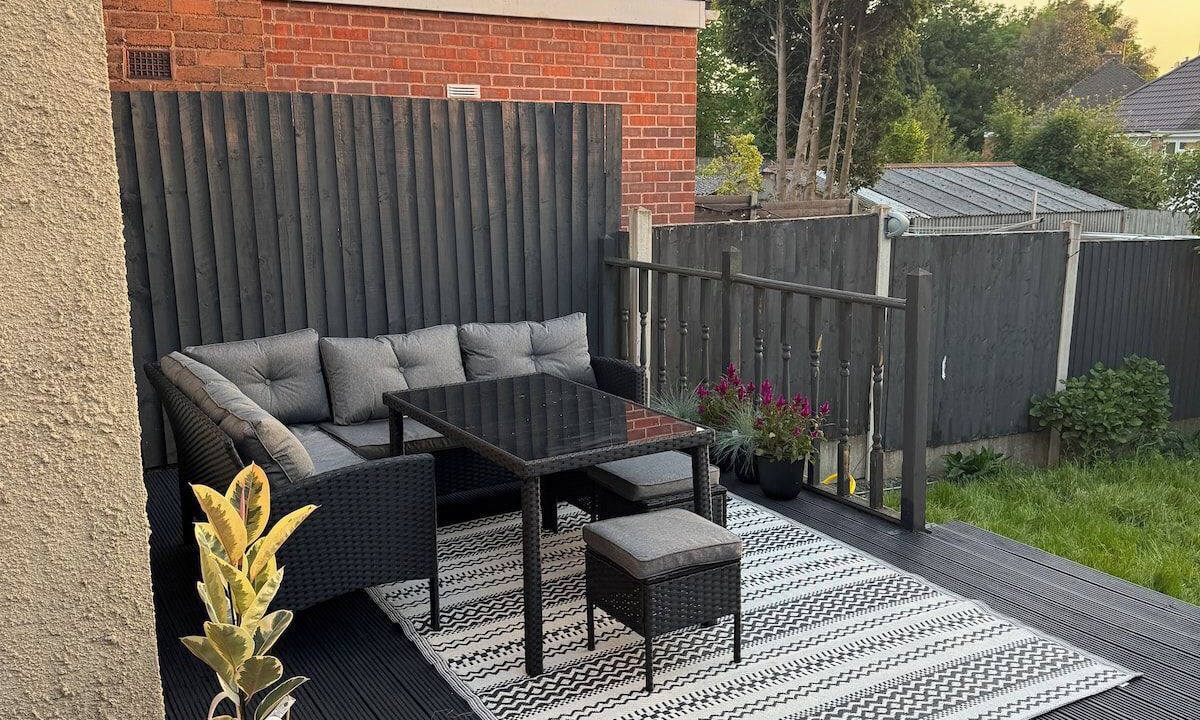 Photo of Outdoor in Oldbury