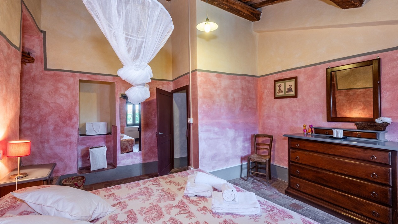 Photo of Bedroom in Monteriggioni