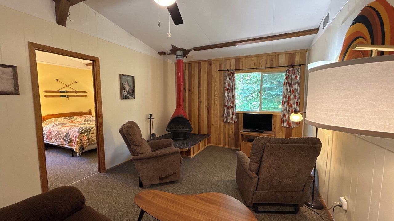 Photo of Bedroom in Ontonagon