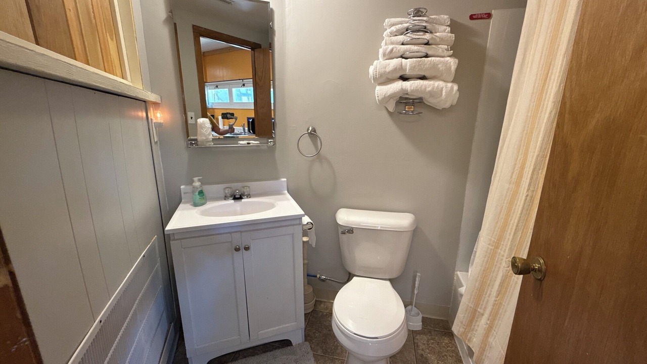Photo of Bathroom in Ontonagon