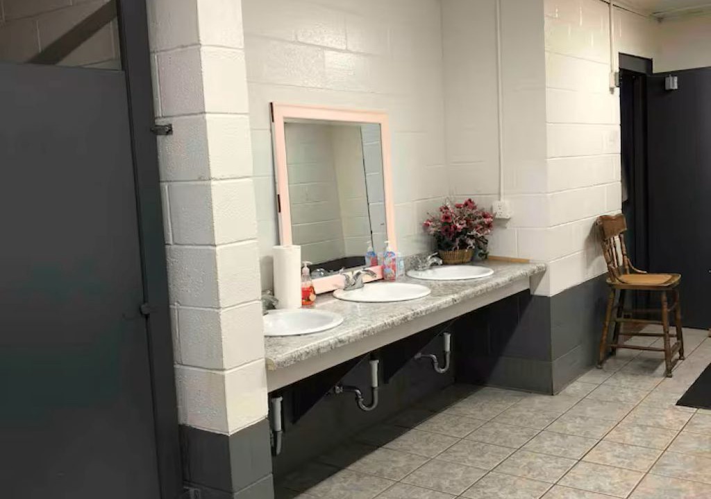 Photo of Bathroom in Irons