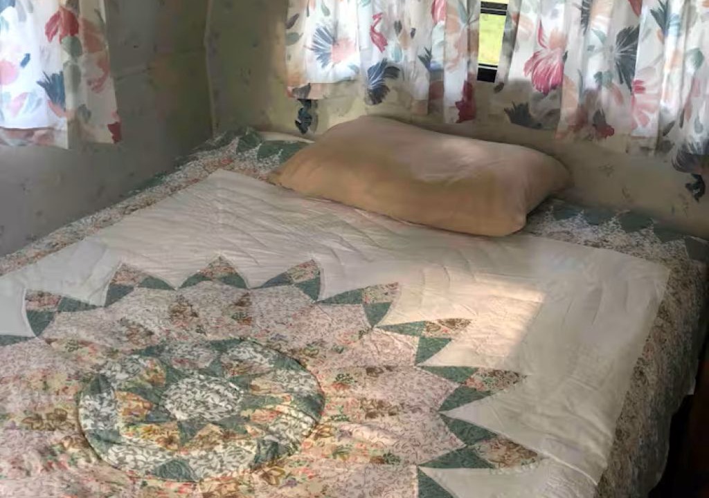 Photo of Bedroom in Irons