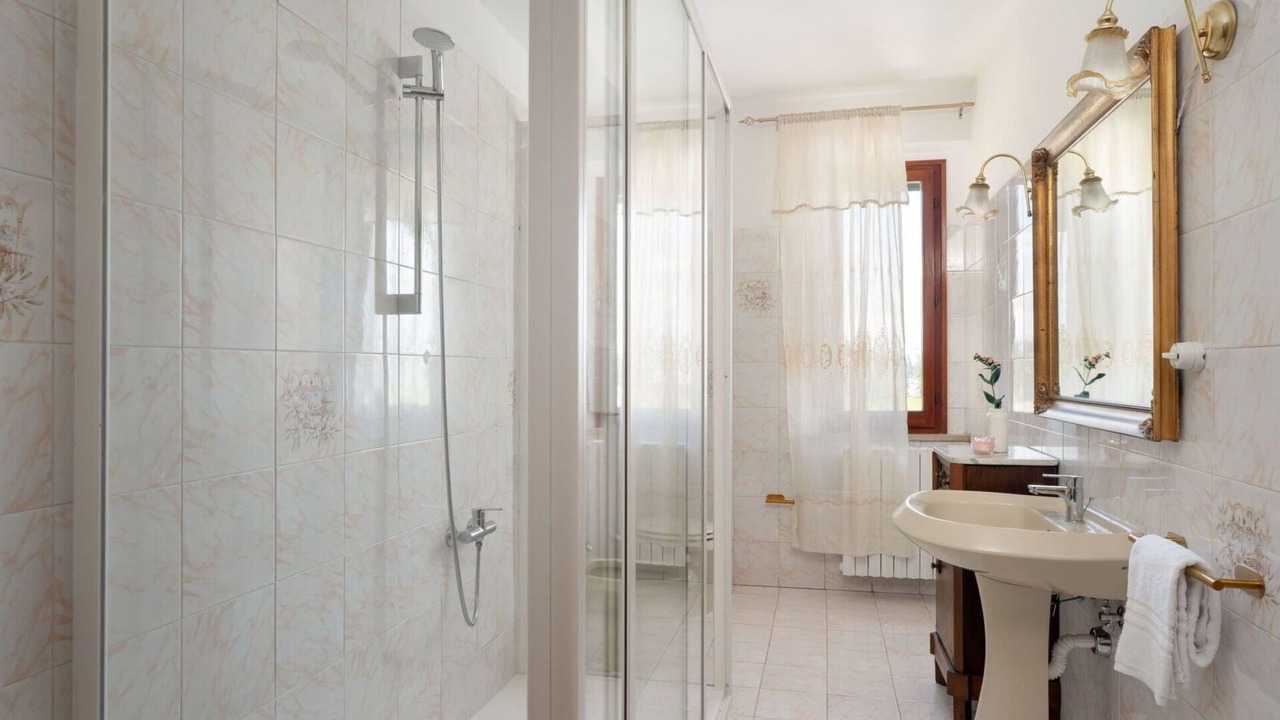 Photo of Bathroom in Montaione