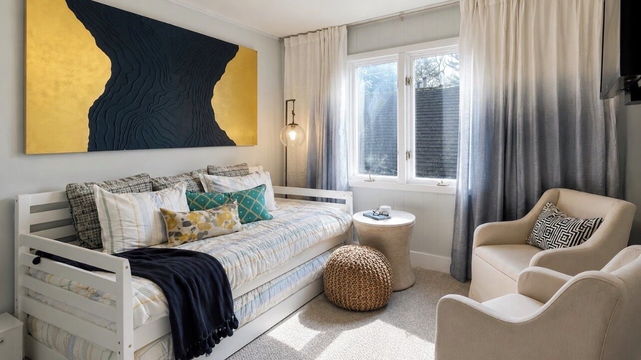 Photo of Bedroom in Grand Beach