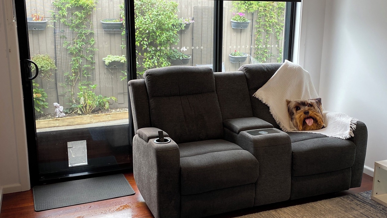 Photo of Livingroom in Forest Hill