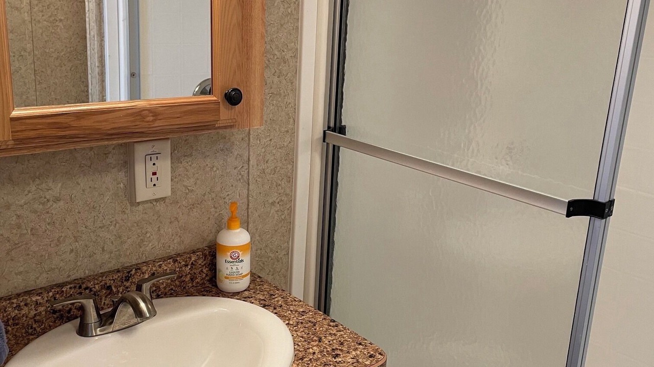 Photo of Bathroom in Six Lakes