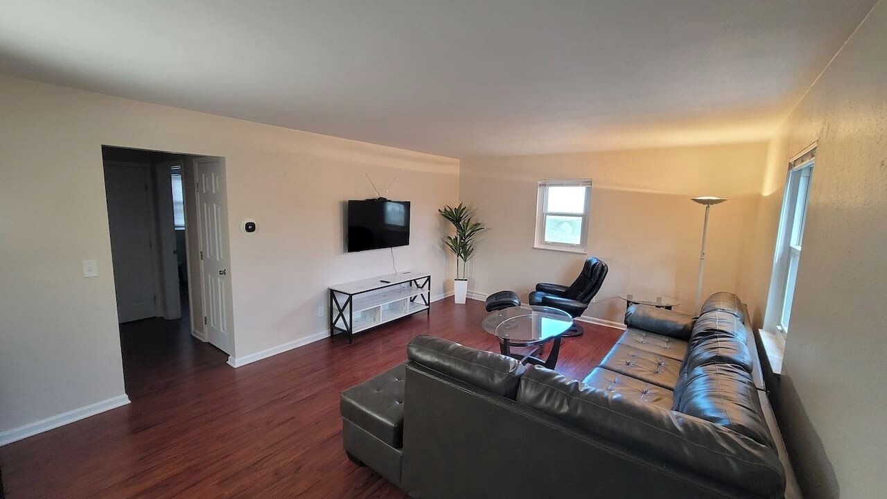 Photo of Livingroom in Rossford