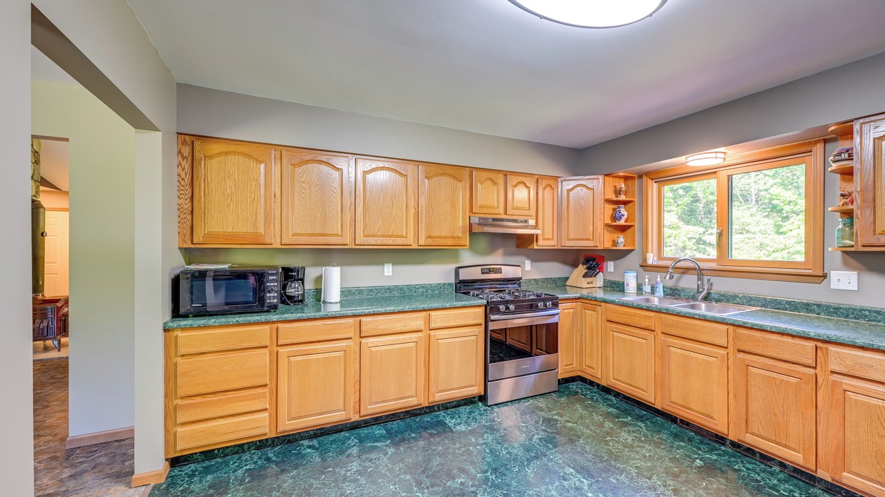 Photo of Kitchen in Applegate