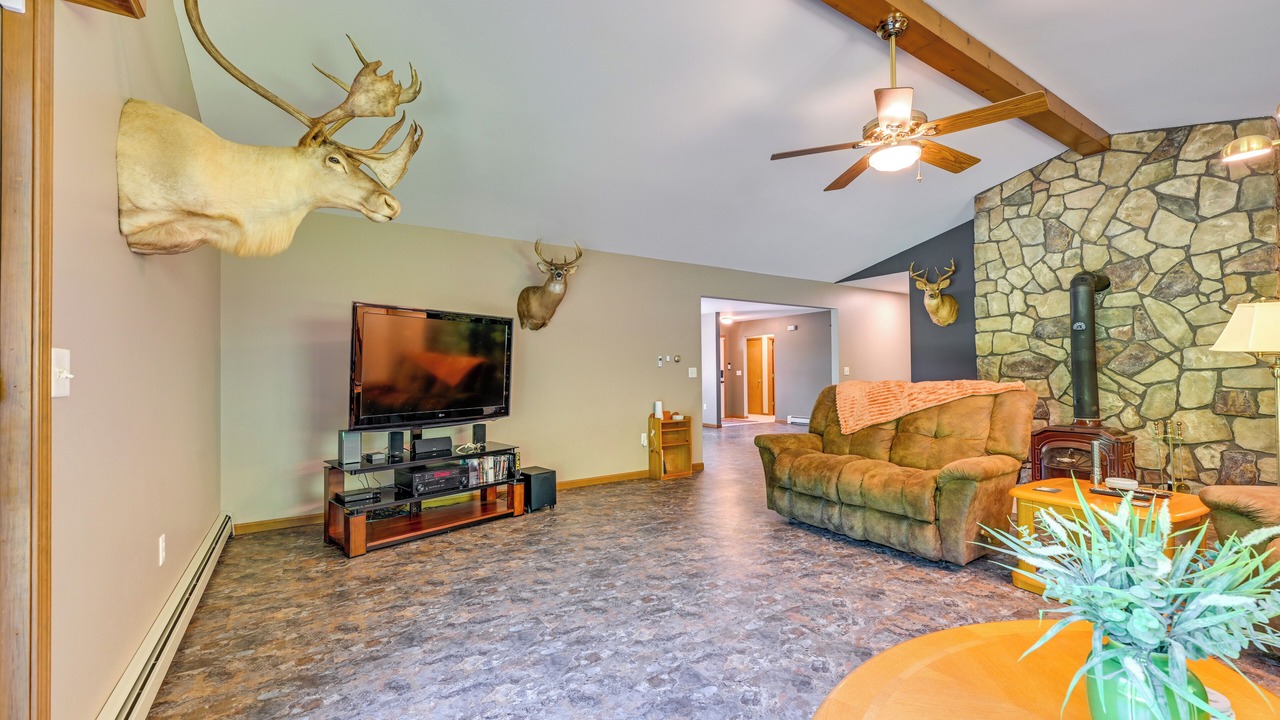 Photo of Livingroom in Applegate