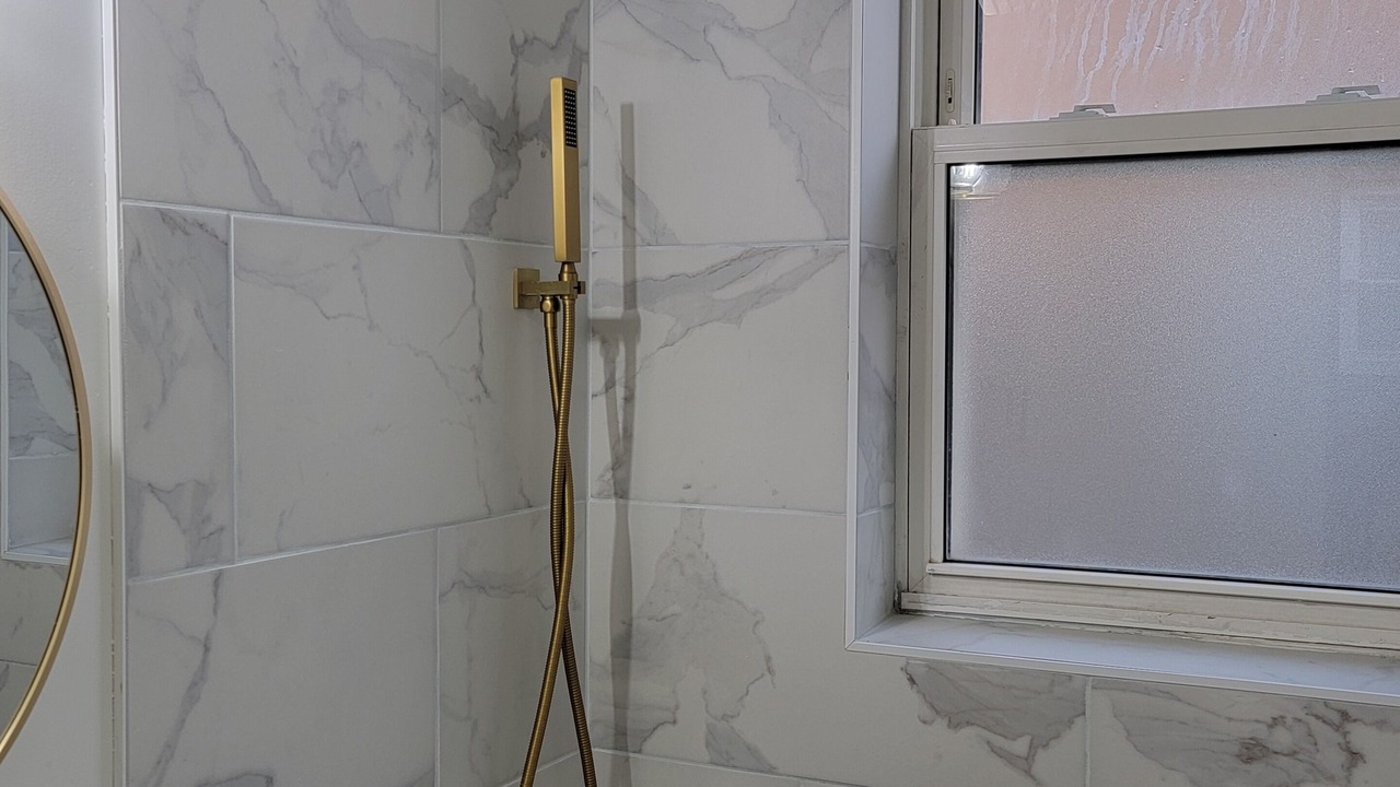 Photo of Bathroom in Calumet Heights