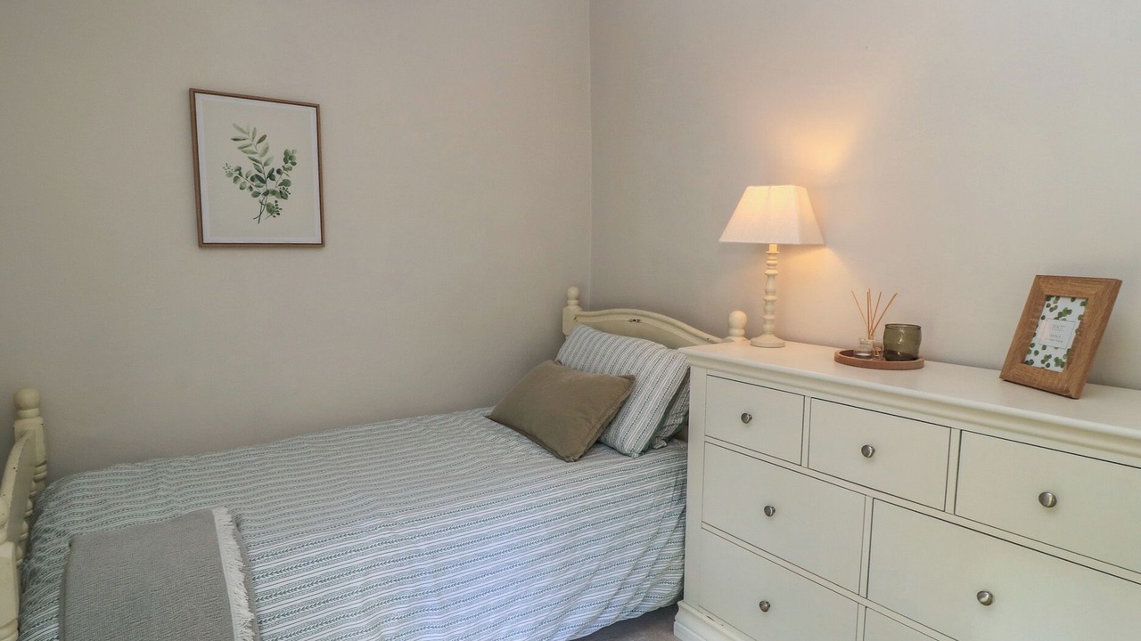Photo of Bedroom in Lechlade