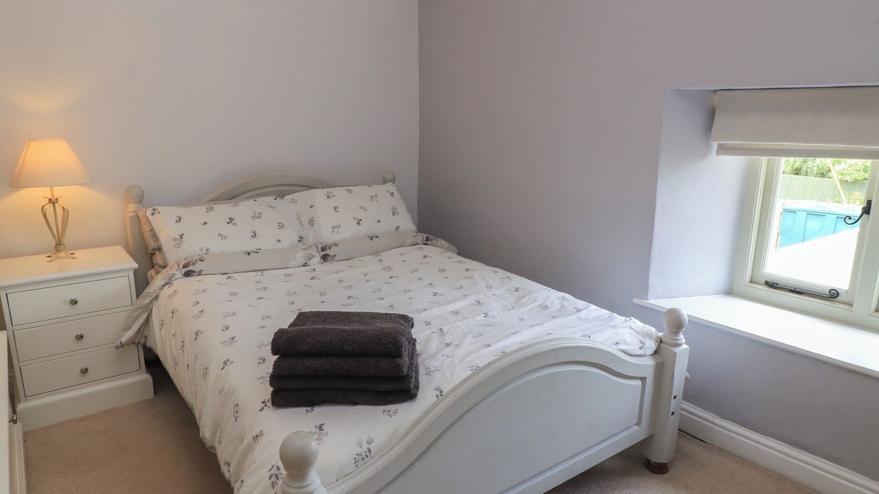 Photo of Bedroom in Lechlade
