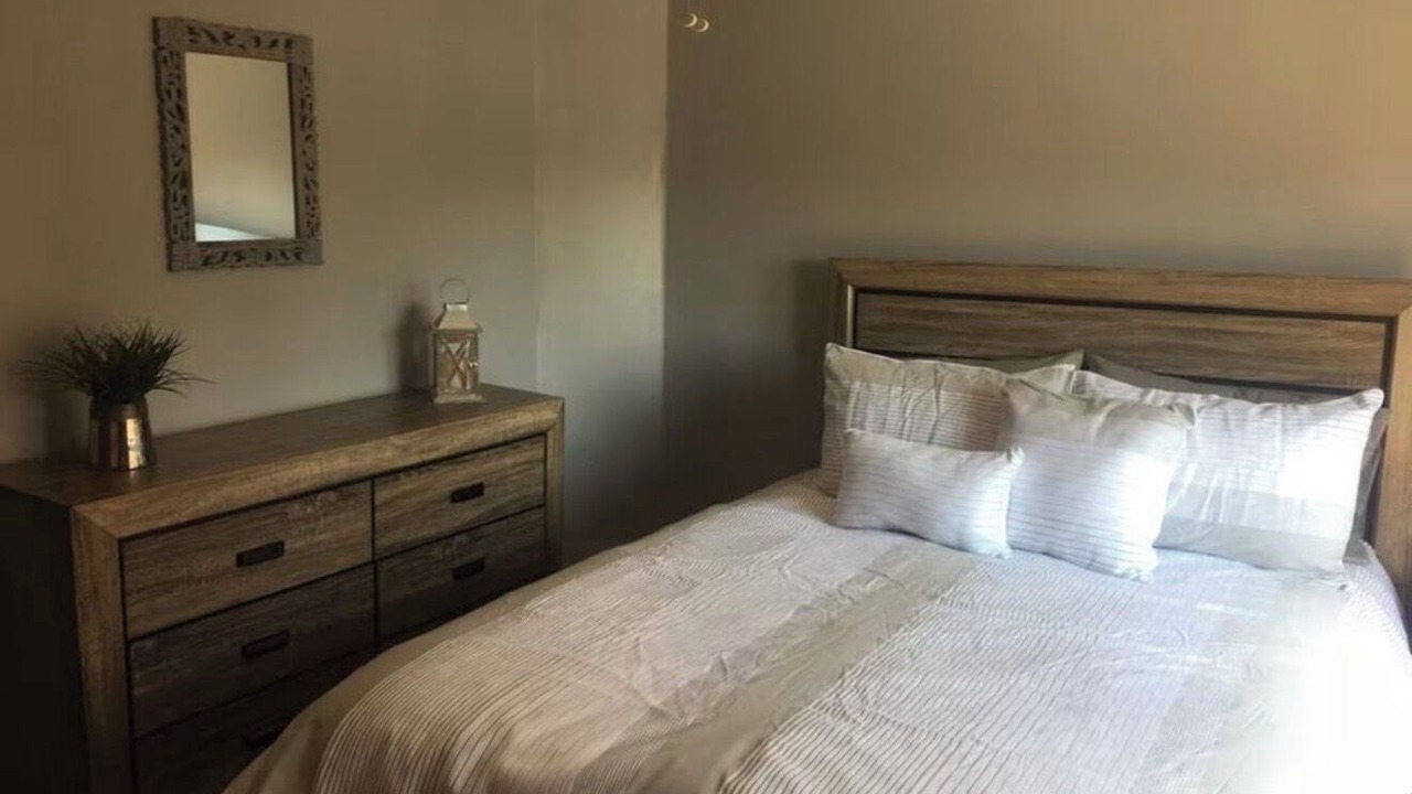 Photo of Bedroom in Chicago Ridge