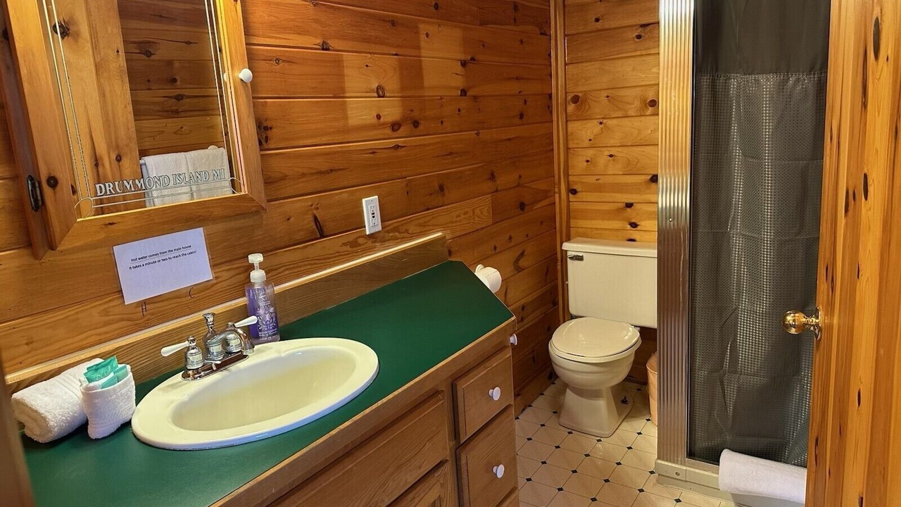 Photo of Bathroom in Drummond