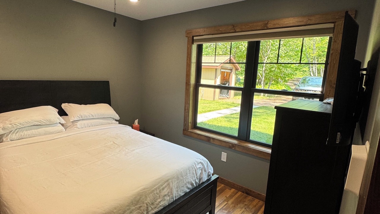 Photo of Bedroom in Lake Linden