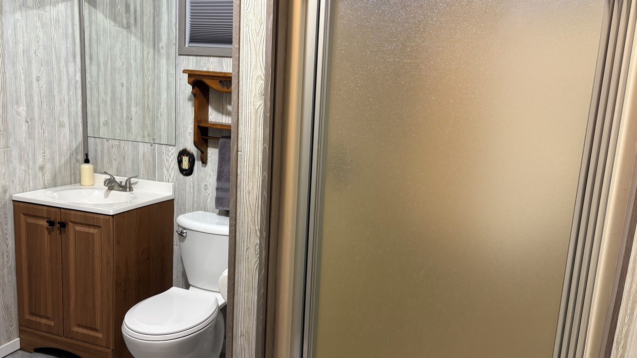 Photo of Bathroom in Alger