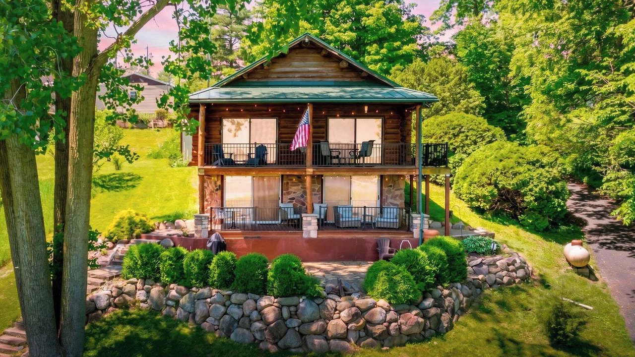 Photo of Outdoor in Jones