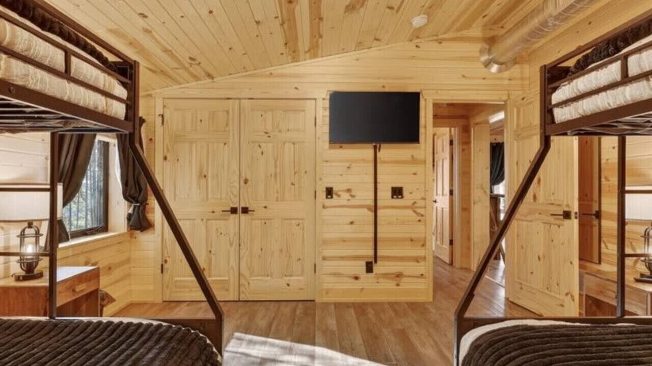 Photo of Bedroom in Newaygo
