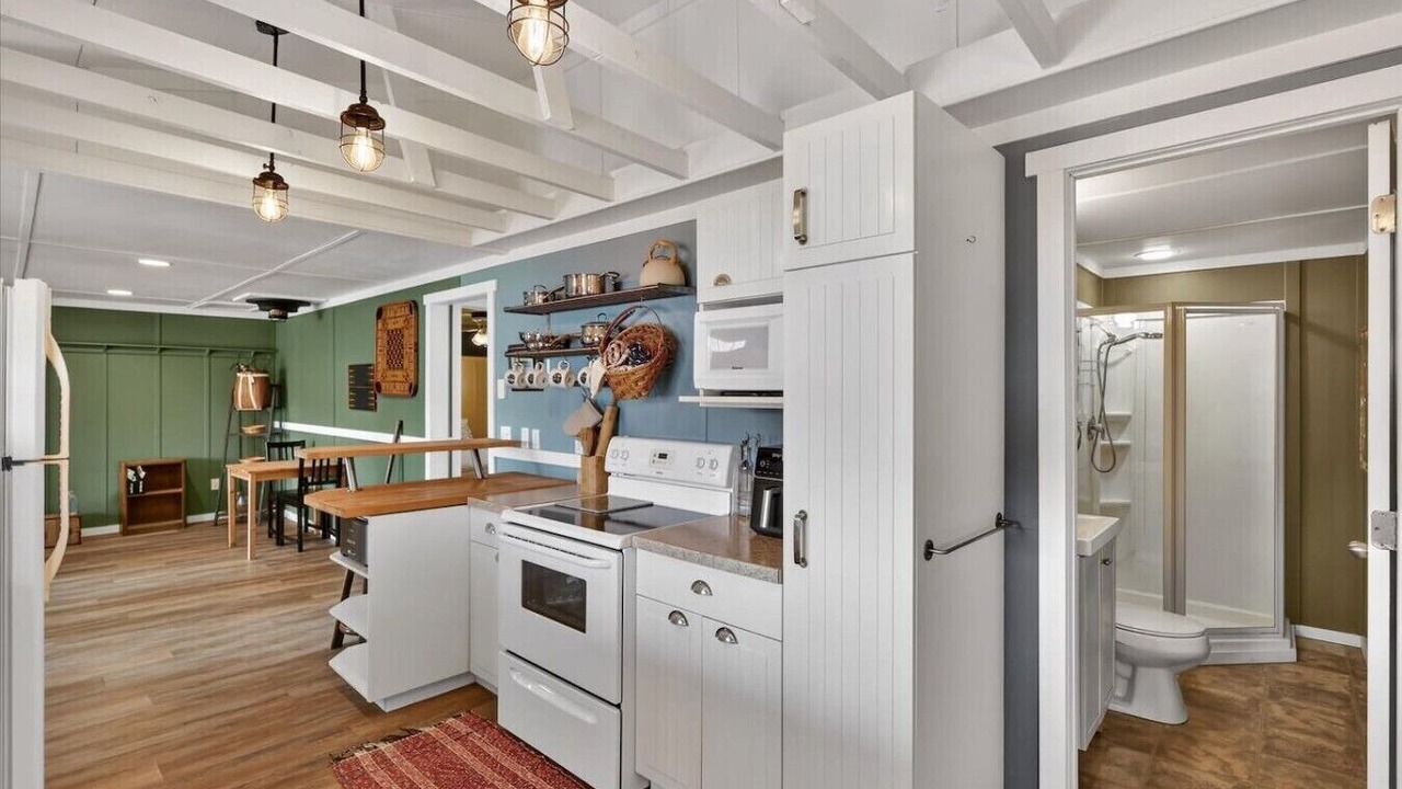 Photo of Kitchen in Six Lakes
