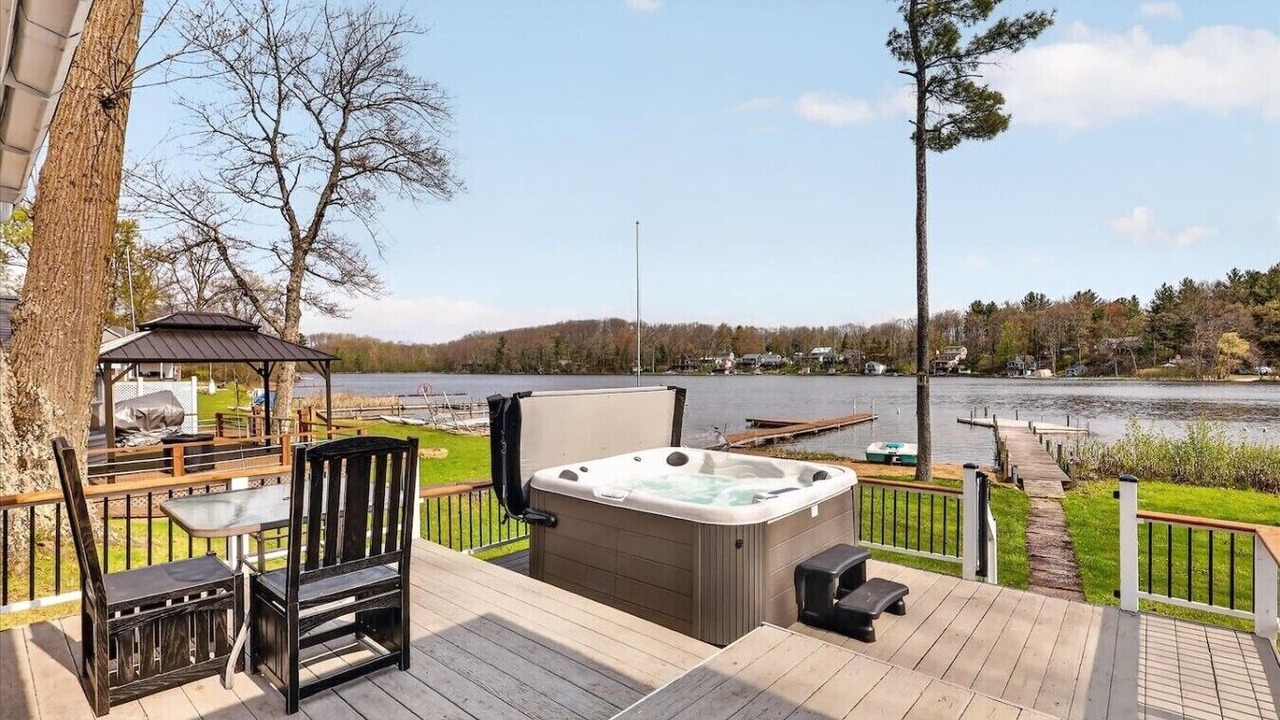 Photo of Patio Balcony in Six Lakes