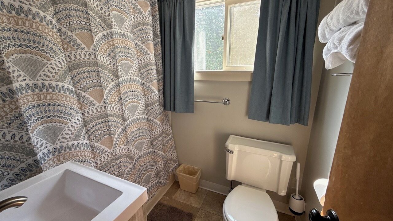 Photo of Bathroom in Ontonagon