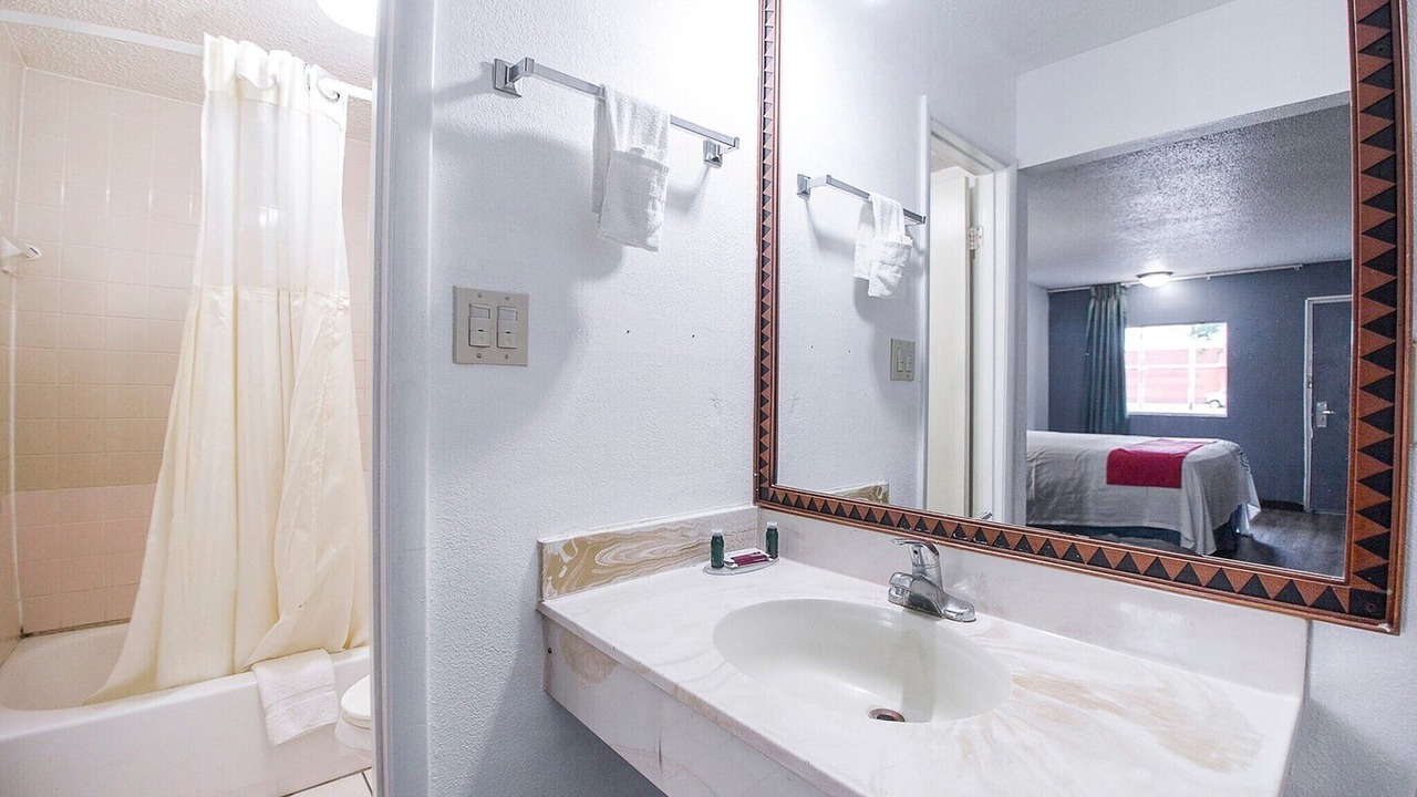 Photo of Bathroom in Elkhart