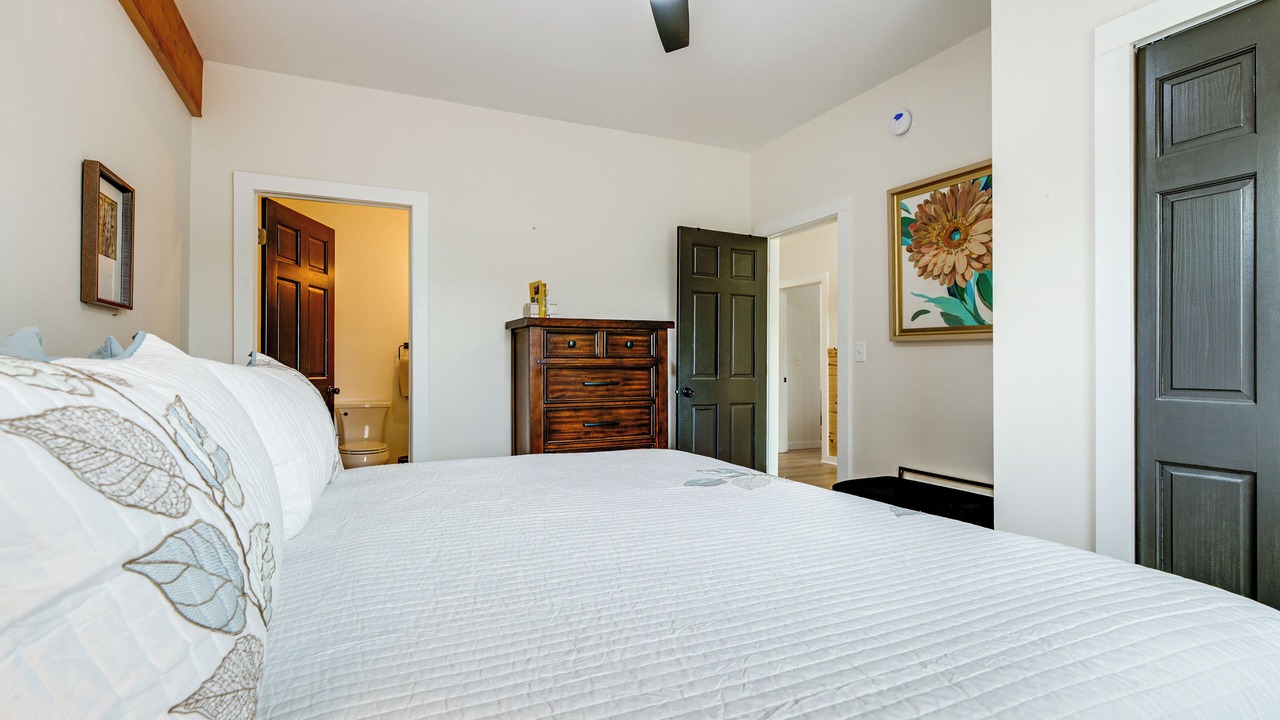 Photo of Bedroom in Bellaire