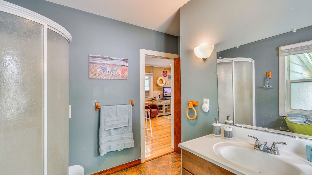 Photo of Bathroom in Lupton