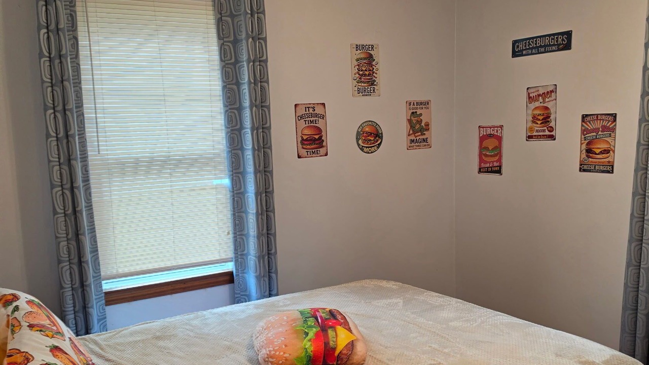 Photo of Bedroom in Caseville