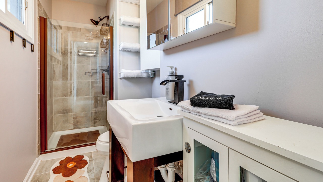 Photo of Bathroom in Belleville