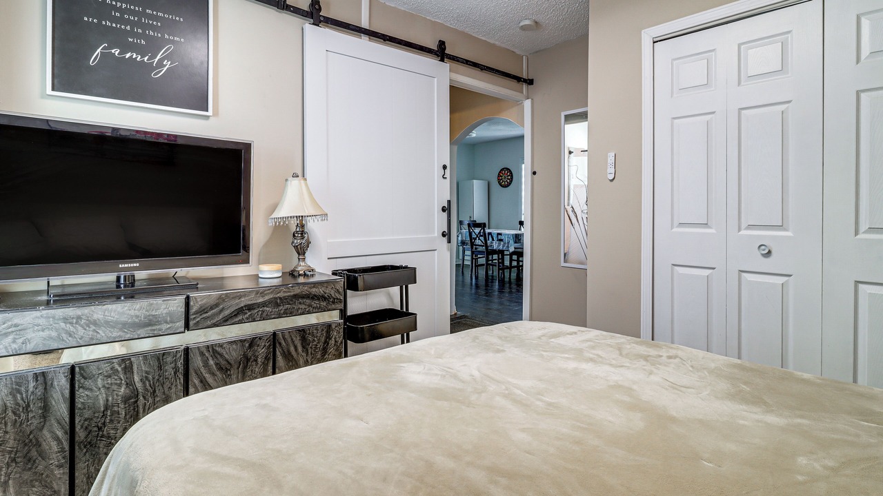 Photo of Bedroom in Belleville
