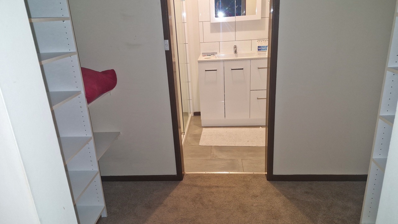 Photo of Bedroom in Glen Waverley