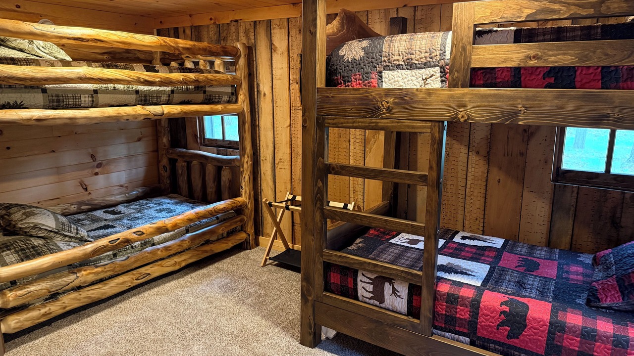 Photo of Bedroom in Kalkaska