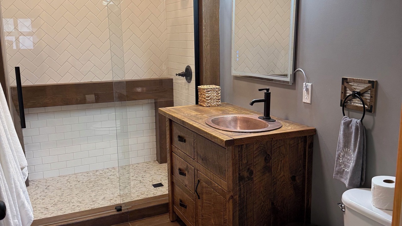 Photo of Bathroom in Kalkaska