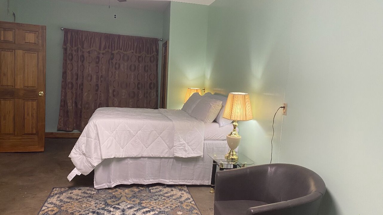 Photo of Bedroom in Rossford