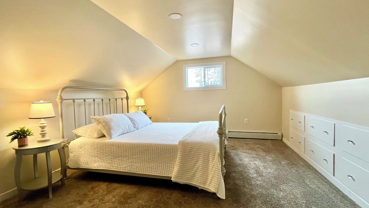 Photo of Bedroom in Escanaba