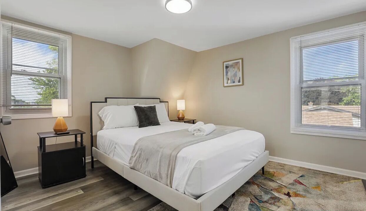Photo of Bedroom in Franklin Park