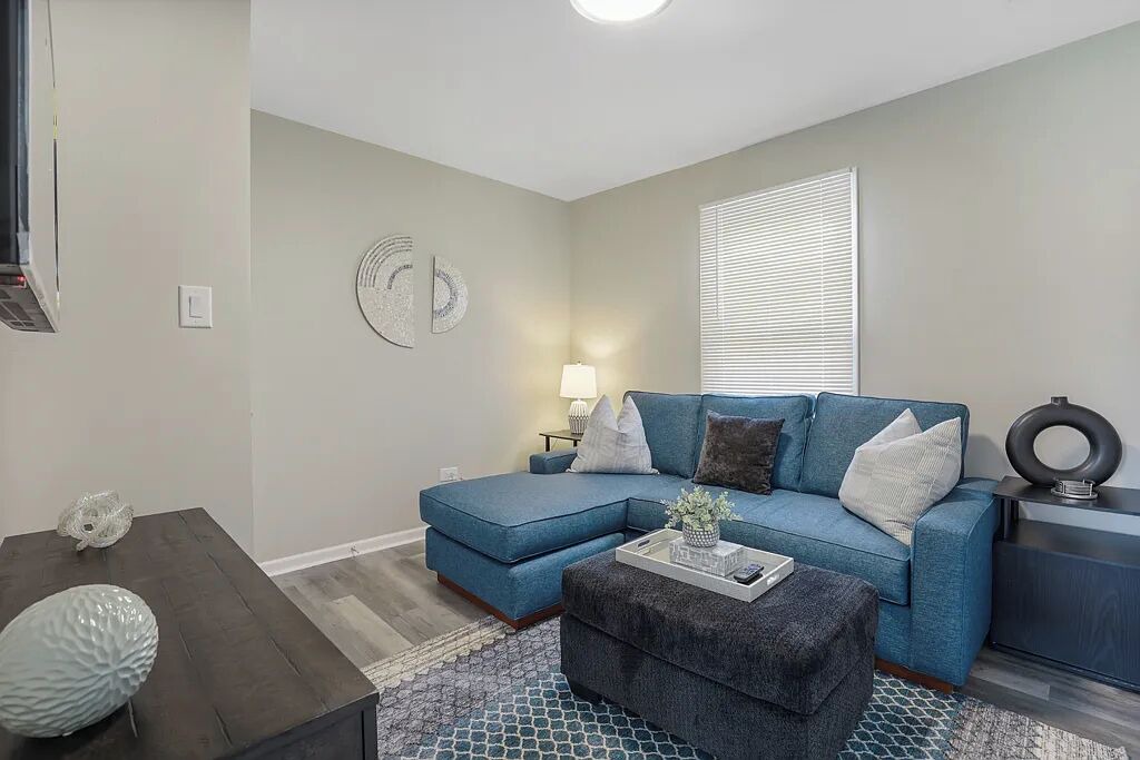 Photo of Livingroom in Franklin Park