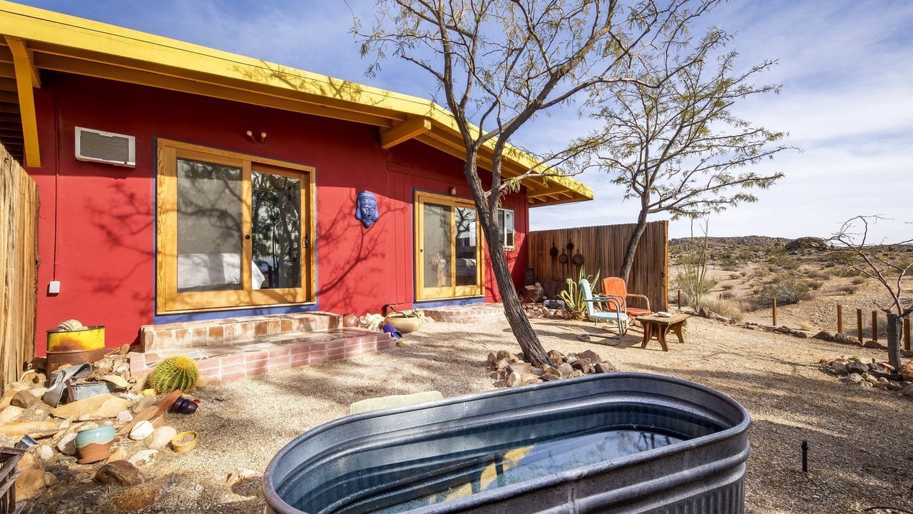 Photo of Patio Balcony in Joshua Tree