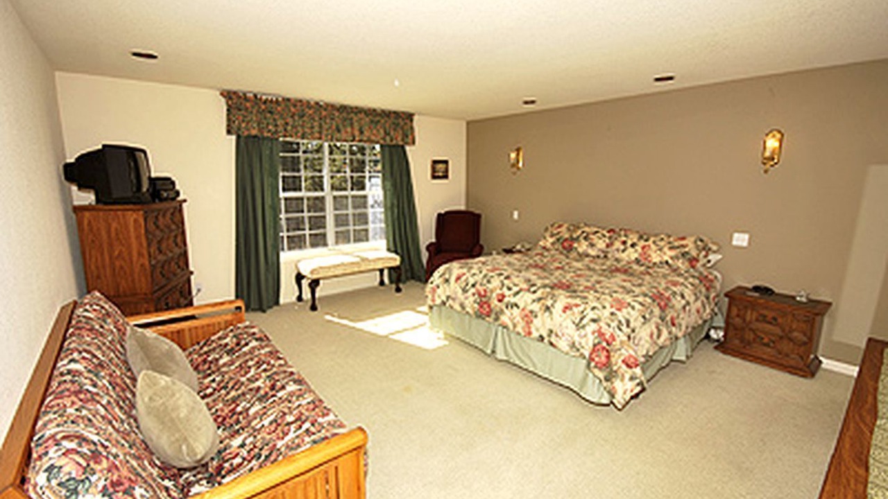 Photo of Bedroom in Montgomery Estates