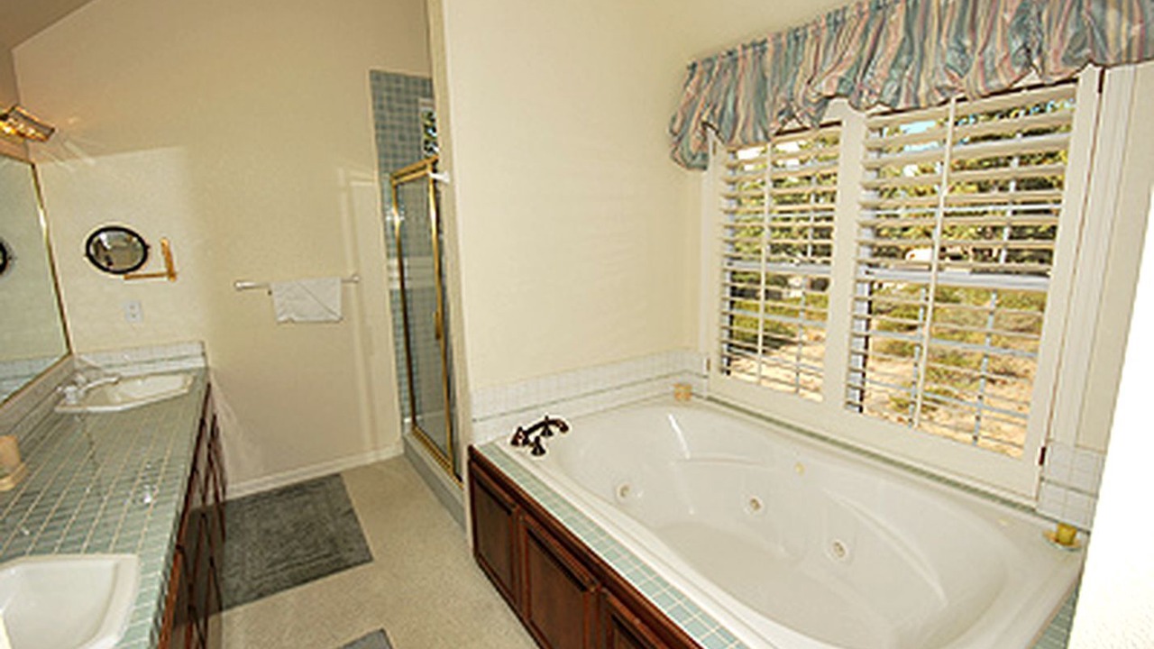 Photo of Bathroom in Montgomery Estates