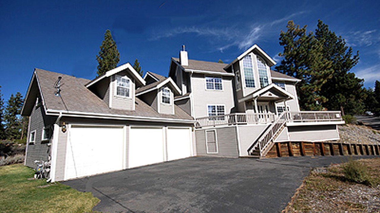 Photo of Outdoor in Montgomery Estates