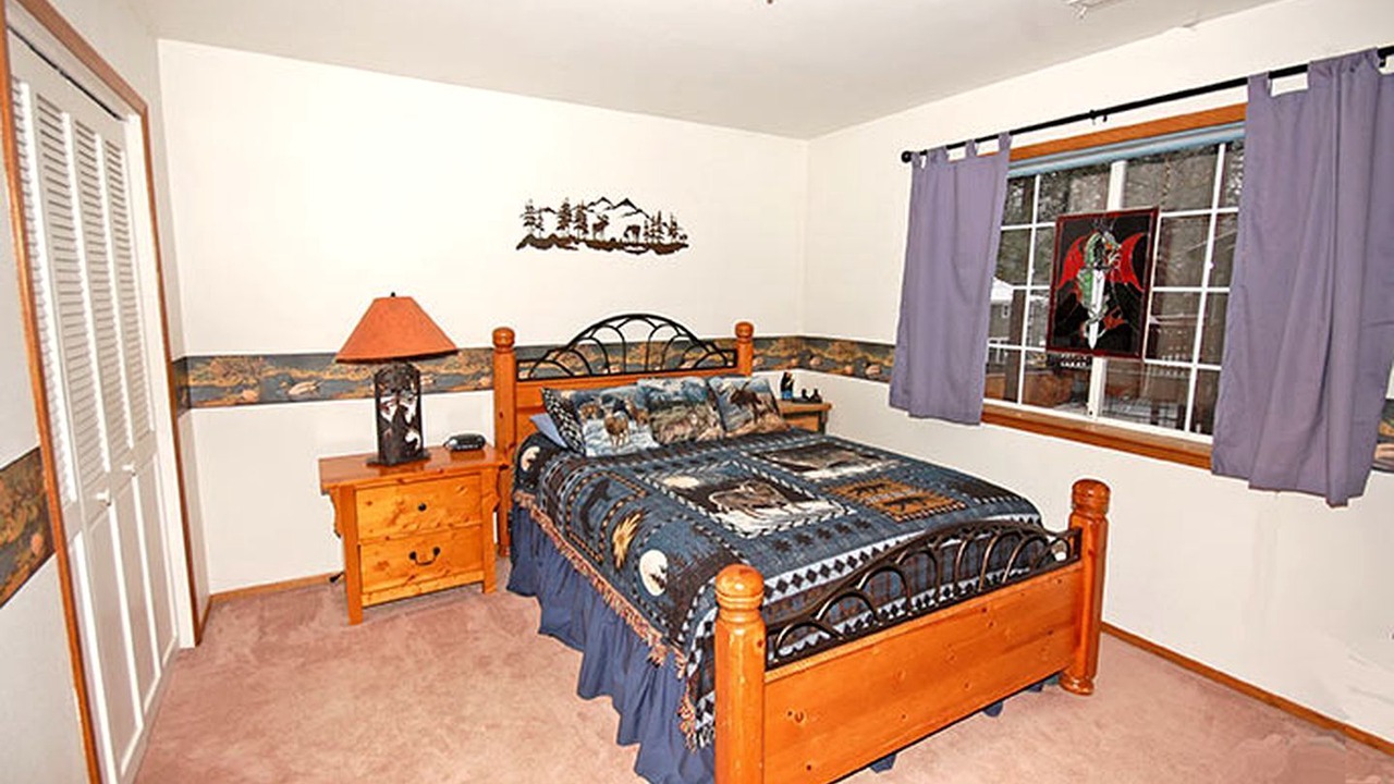 Photo of Bedroom in Montgomery Estates