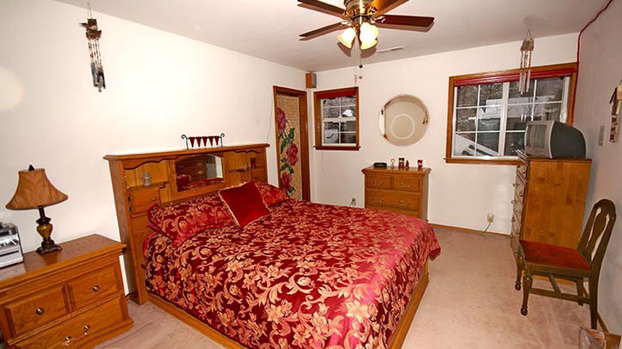 Photo of Bedroom in Montgomery Estates