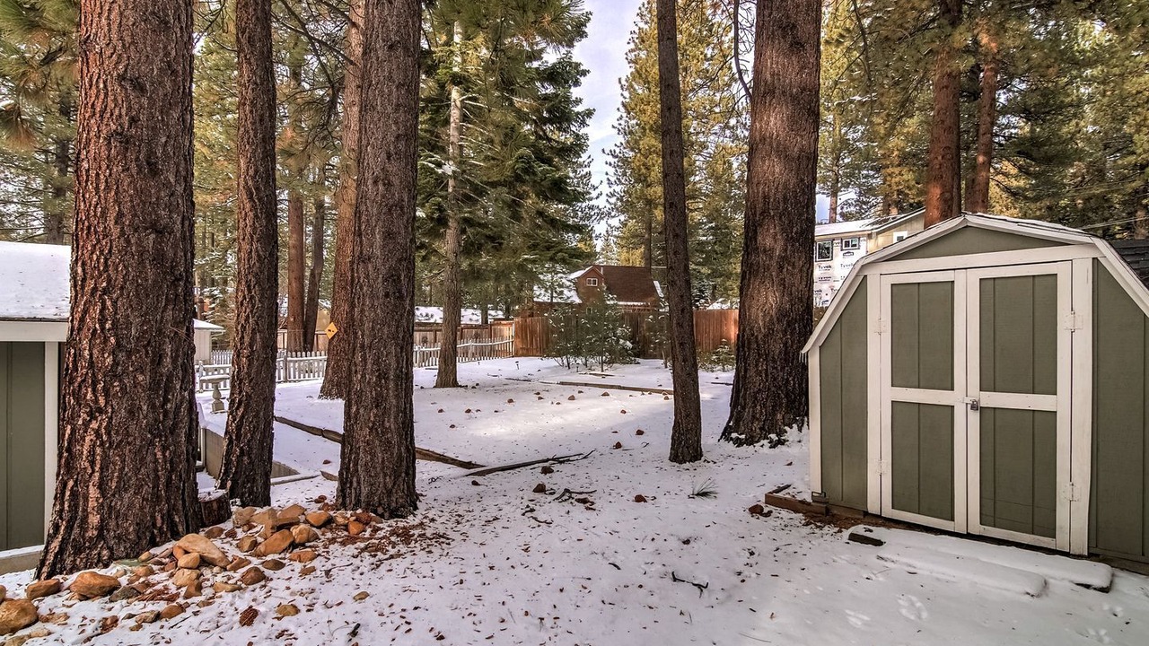 Photo of Outdoor in Montgomery Estates