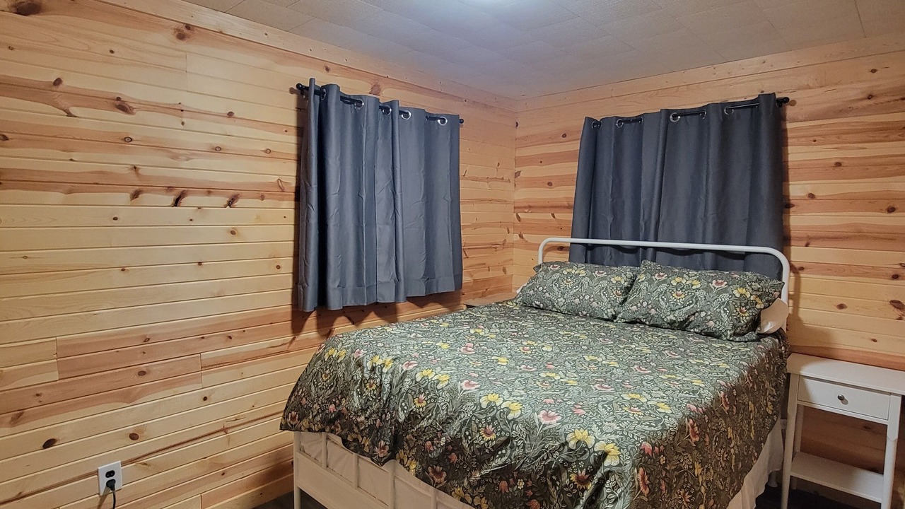 Photo of Bedroom in Deep River Township