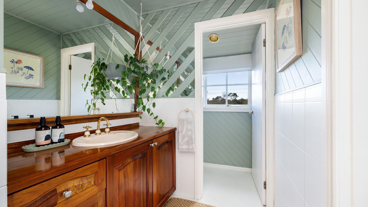 Photo of Bathroom in Cape Schanck