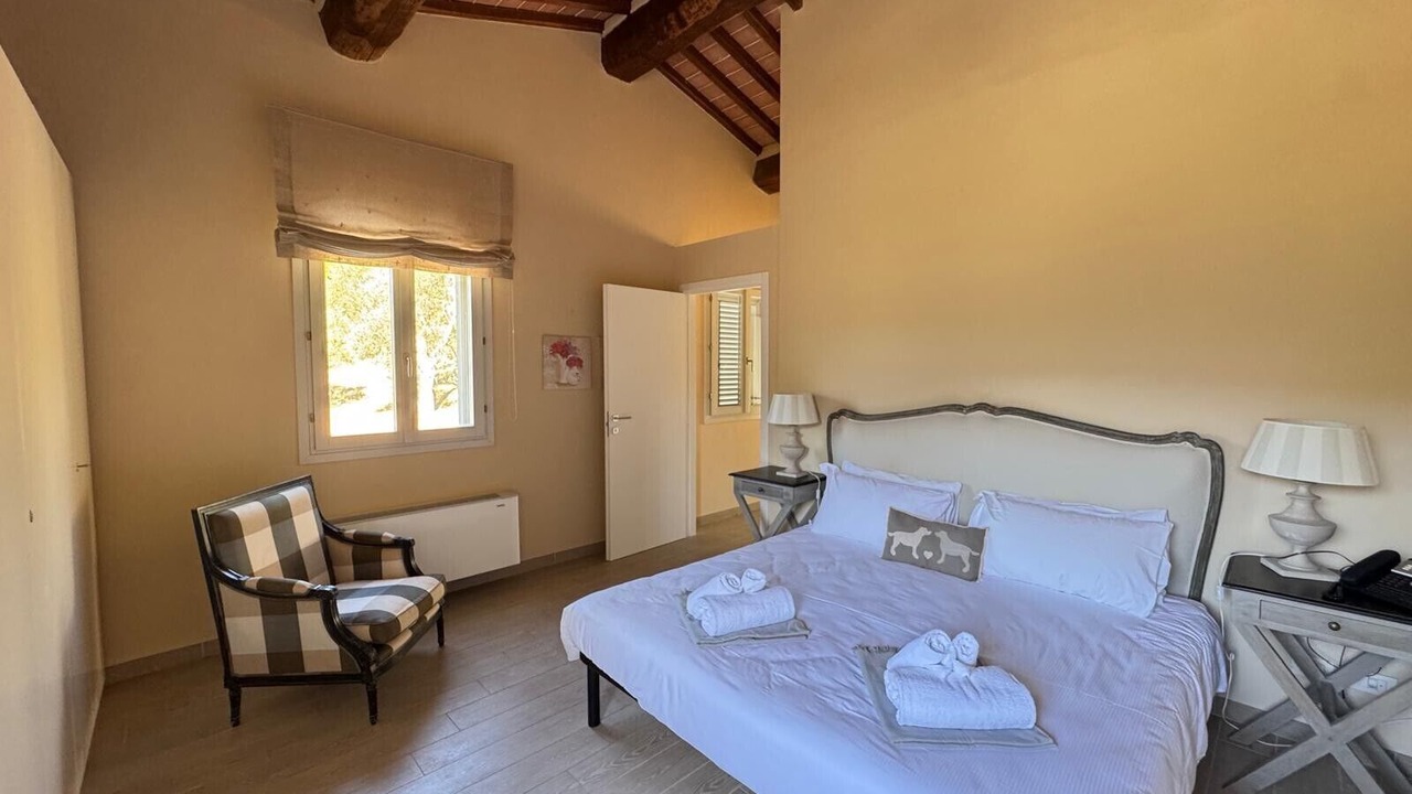 Photo of Bedroom in Badia Cantignano