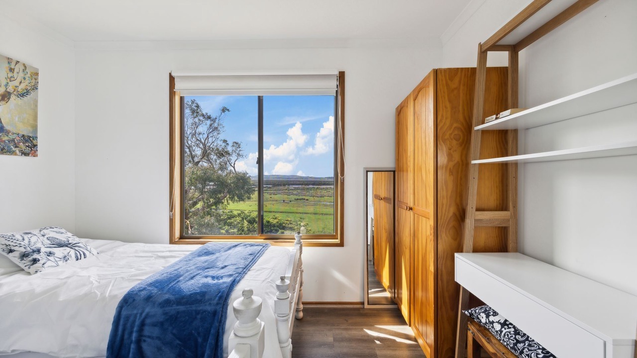 Photo of Bedroom in Venus Bay