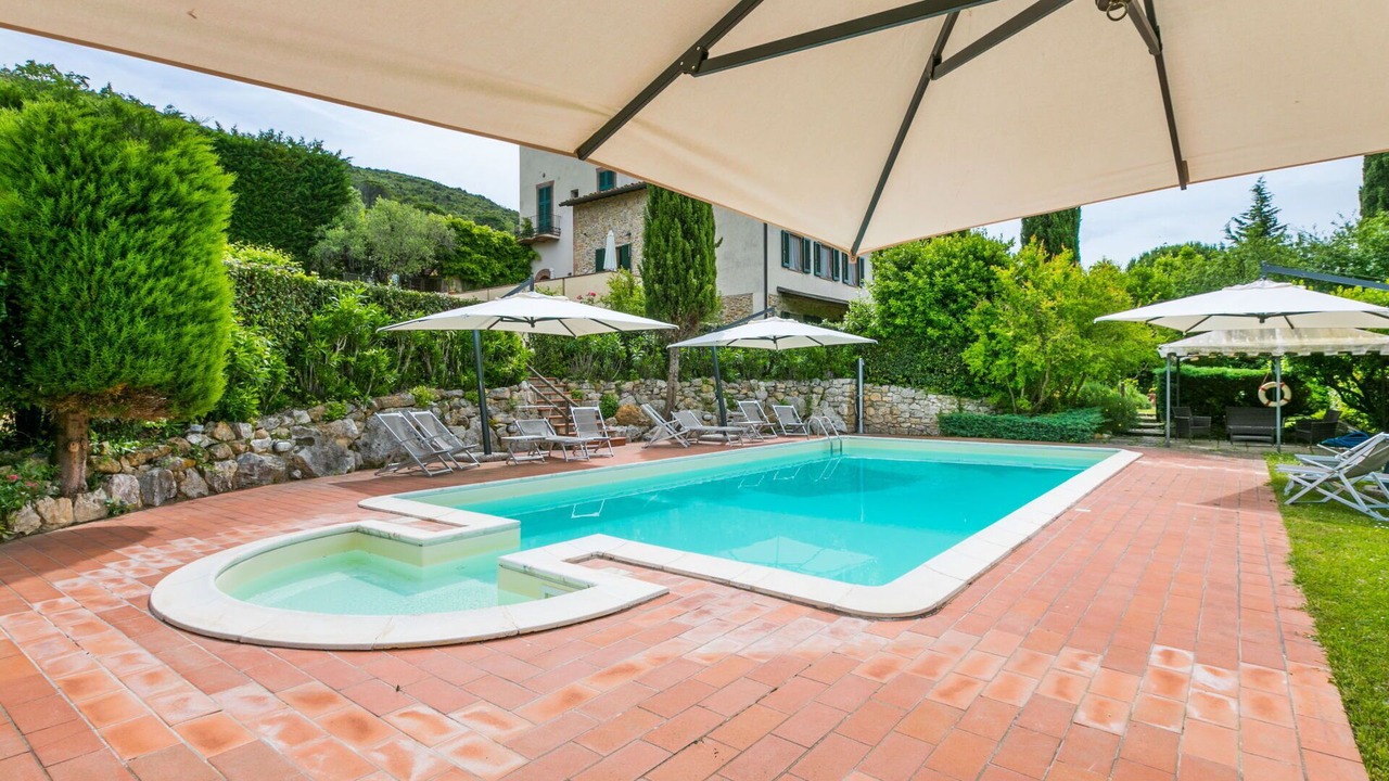Photo of Outdoor in Iano